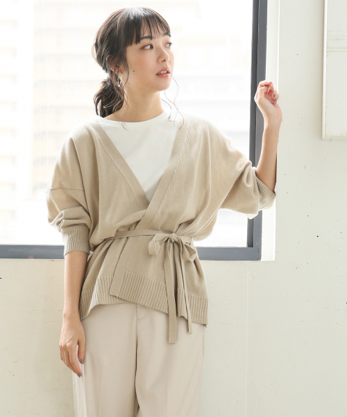 LOWRYS FARM（ローリーズファーム）の「１２Ｇカシュクールカーディガン  846123（カーディガン/ボレロ・レディース・ブラック/ブラウン/ベージュ・FREE）」の3枚目の写真