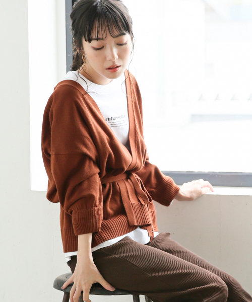 LOWRYS FARM（ローリーズファーム）の「１２Ｇカシュクールカーディガン  846123（カーディガン/ボレロ・レディース・ブラック/ブラウン/ベージュ・FREE）」の2枚目の写真