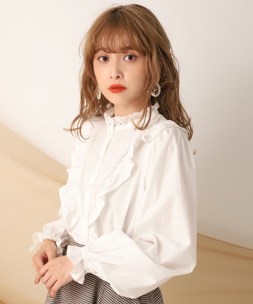 one after another NICE CLAUP（ワンアフターアナザーナイスクラップ）の「プチハイ フリルブラウス（シャツ/ブラウス・レディース・オフホワイト/モカ/ベージュ/ブラウン・FREE）」の5枚目の写真