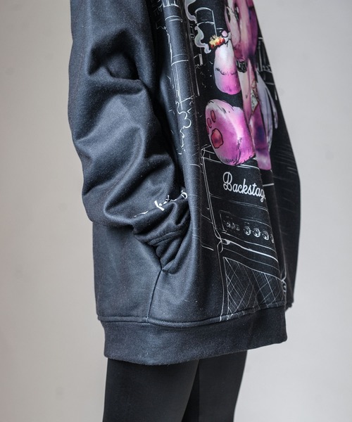 BACKSTAGE PASS ビッグサイズ プルオーバー パーカー BACKSTAGE PASS（バックステージパス）の「SMOKING DOG-SHIBUYA