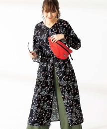 前ボタンプリントロングワンピース