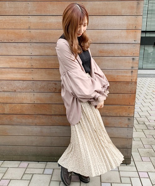 apres jour(アプレジュール)の「レースプリーツハイネックタンク【ZOZOTOWN限定アイテム】(タンクトップ・レディース・ブラック/オフホワイト/ライトベージュ・フリー)」の14枚目の写真