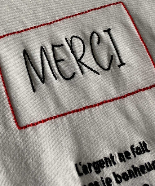 OMNES（オムネス）の「キッズ 綿麻カットプリント半袖Tシャツ（Tシャツ/カットソー・キッズ・ホワイト系その他2/ホワイト系その他3/ホワイト系その他4/ホワイト系その他5/ブラック系その他2/グレー系その他2/ブラウン系その他2/ピンク系その他2/ピンク系その他3/ピンク系その他/パープル系その他/ベージュ系その他2/ブルー系その他2/パープル系その他2/ホワイト系その他/ベージュ系その他/ブルー系その他/ブラック系その他/グレー系その他/ブラウン系その他・120/130/140/100/110）」の22枚目の写真