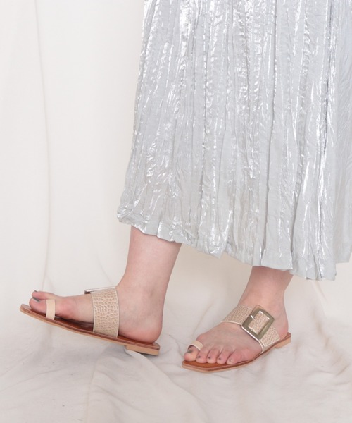 Cheek(チーク)の「ベルトトングサンダル(サンダル・レディース・ブラック/ベージュ・MEDIUM/LARGE)」の7枚目の写真