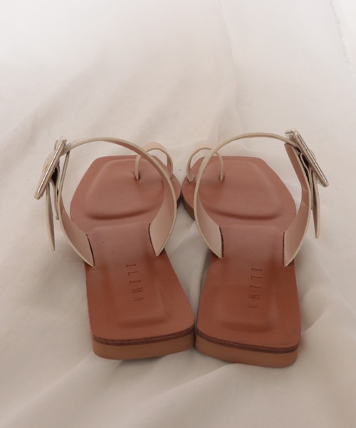 Cheek(チーク)の「ベルトトングサンダル(サンダル・レディース・ブラック/ベージュ・MEDIUM/LARGE)」の6枚目の写真