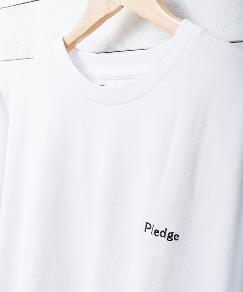 Pledge（プレッジ）の「/pledge/ビッグシルエット　グラフィックデザインTシャツ（Tシャツ/カットソー・レディース・ホワイト系その他/ブラック系その他/ホワイト系その他2/ホワイト系その他3/ホワイト系その他4/ホワイト系その他5/ホワイト系その他6/ブラック系その他2/ブラック系その他3/ブラック系その他4/ブラック系その他5/ブラック系その他6・LARGE/MEDIUM）」の18枚目の写真