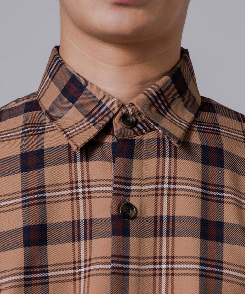 WEGO(ウィゴー)の「WEGO/TRチェックビッグシルエットシャツ(シャツ/ブラウス・メンズ・ブラウン系その他2/ブラウン系その他3/ベージュ系その他2・MEDIUM/LARGE)」の11枚目の写真