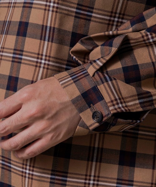 WEGO(ウィゴー)の「WEGO/TRチェックビッグシルエットシャツ(シャツ/ブラウス・メンズ・ブラウン系その他2/ブラウン系その他3/ベージュ系その他2・MEDIUM/LARGE)」の16枚目の写真