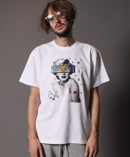 STUD MUFFIN（スタッドマフィン）の「mt6863-5.6OZコットン天竺 WHOAREYOUシークイン S-S  Tシャツ（Tシャツ/カットソー・メンズ・ホワイト/ブラック・4/2/3）」の8枚目の写真