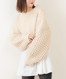 Chico | バックベルトショート丈ボリューム袖ニット(ニット/セーター)