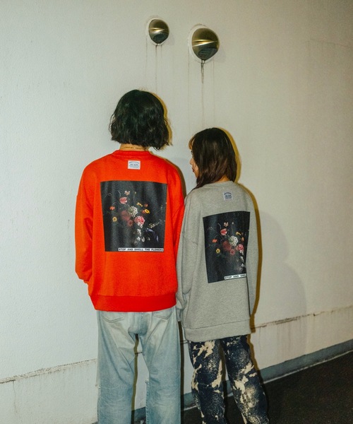 MR.OLIVE(ミスターオリーブ)の「【ユニセックス】VEIN×MR.OLIVE コラボレーション / TYPE-D ボックス シルエット スウェットシャツ(スウェット・メンズ・ブラック/グレー/オレンジ・SMALL/MEDIUM/LARGE)」の14枚目の写真
