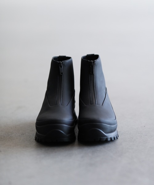 ATTACHMENT（アタッチメント）の「COATED CLOTH FRONT ZIP BOOTS（スニーカー・メンズ・ブラック/ライトグレー・42/41）」の6枚目の写真