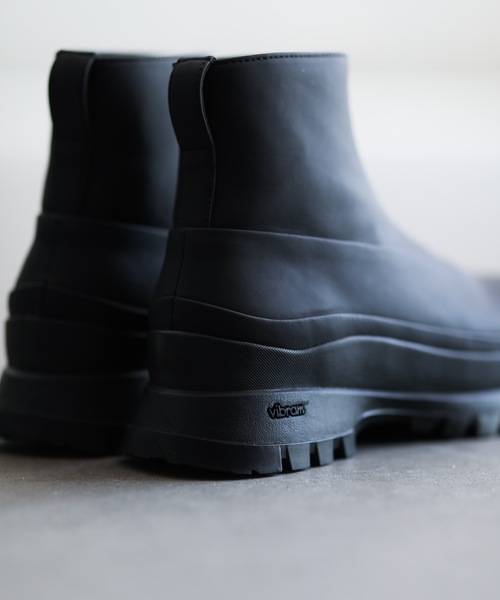 ATTACHMENT（アタッチメント）の「COATED CLOTH FRONT ZIP BOOTS（スニーカー・メンズ・ブラック/ライトグレー・42/41）」の7枚目の写真