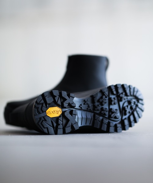 ATTACHMENT（アタッチメント）の「COATED CLOTH FRONT ZIP BOOTS（スニーカー・メンズ・ブラック/ライトグレー・42/41）」の8枚目の写真