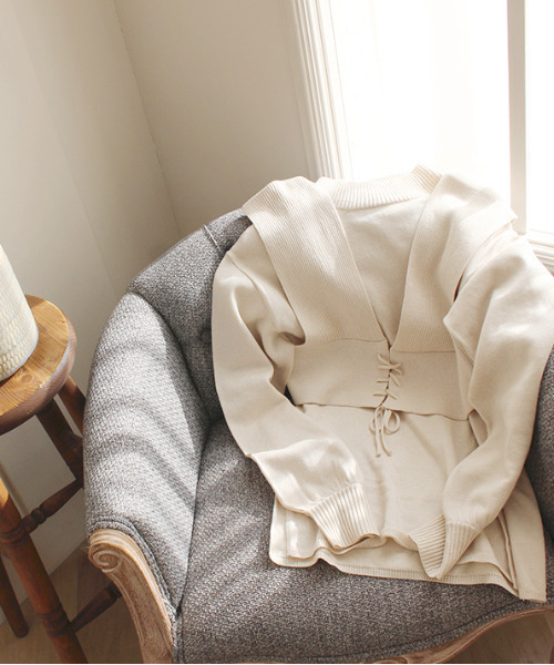 MODE ROBE（モードローブ）の「ビスチェセットニットプルオーバー（ニット/セーター・レディース・ブラック/アイボリー・FREE）」の12枚目の写真