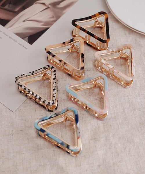 florist（フローリスト）の「アセチのべっ甲さんかくヘアクリップ（バレッタ/ヘアクリップ・レディース・ピンク/ベージュ/マルチ/ブラック/ブルー・FREE）」の12枚目の写真