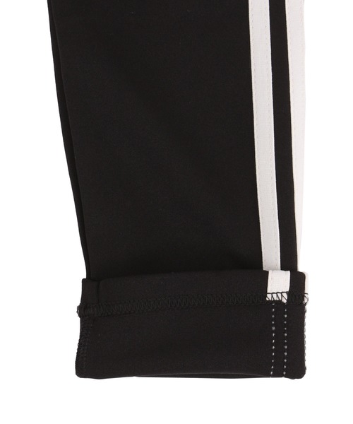 PUNYUS(プニュズ)の「ラインレギンスパンツ(レギンス/スパッツ・レディース・ホワイト/レッド/イエロー/ブルー/グリーン/オレンジ/パープル・1/2/4/3)」の12枚目の写真