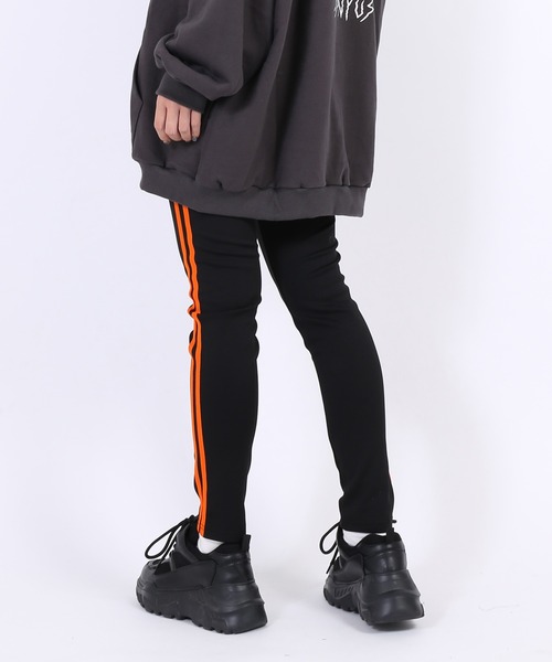 PUNYUS(プニュズ)の「ラインレギンスパンツ(レギンス/スパッツ・レディース・ホワイト/レッド/イエロー/ブルー/グリーン/オレンジ/パープル・1/2/4/3)」の21枚目の写真