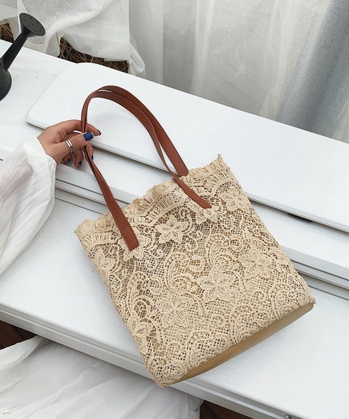 TABI PAL（タビパル）の「ポーチ付きレース刺繍トートバッグ（トートバッグ・レディース・ベージュ/ホワイト・FREE）」の14枚目の写真