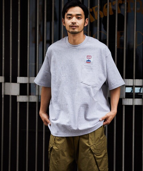 FREAK'S STORE（フリークスストア）の「HEAVY WEIGHT CREW POCKET TEE/ヘビーウェイト クルーネック ポケット Tシャツ/ヘビーオンス/ビックシルエット（Tシャツ/カットソー・メンズ・ホワイト/ブラック/ベージュ/モスグリーン/チャコール・SMALL/MEDIUM/LARGE）」の4枚目の写真