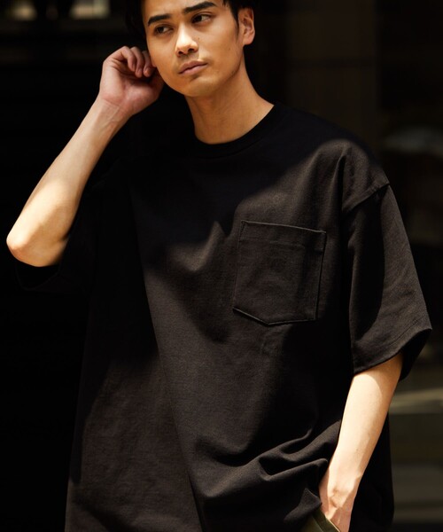 FREAK'S STORE（フリークスストア）の「HEAVY WEIGHT CREW POCKET TEE/ヘビーウェイト クルーネック ポケット Tシャツ/ヘビーオンス/ビックシルエット（Tシャツ/カットソー・メンズ・ホワイト/ブラック/ベージュ/モスグリーン/チャコール・SMALL/MEDIUM/LARGE）」の3枚目の写真