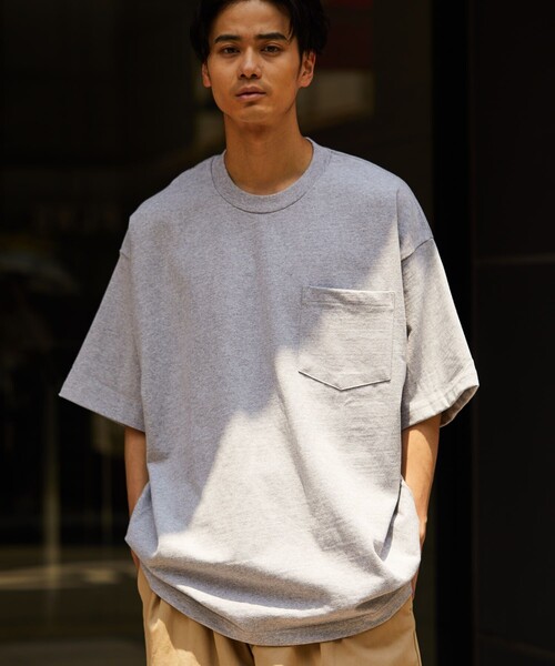 FREAK'S STORE（フリークスストア）の「HEAVY WEIGHT CREW POCKET TEE/ヘビーウェイト クルーネック ポケット Tシャツ/ヘビーオンス/ビックシルエット（Tシャツ/カットソー・メンズ・ホワイト/ブラック/ベージュ/モスグリーン/チャコール・SMALL/MEDIUM/LARGE）」の19枚目の写真