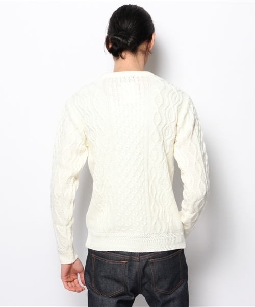 GIORDANO（ジョルダーノ）の「[GIORDANO]ローゲージフィッシャーマンクルーネックニット（ニット/セーター・メンズ・ホワイト/グレー/レッド・LARGE/MEDIUM）」の5枚目の写真