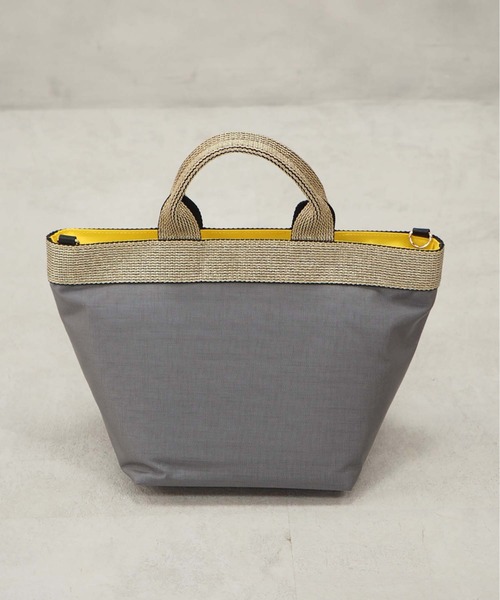 VIOLAd'ORO（ヴィオラドーロ）の「【VIOLAd'ORO/ヴィオラドーロ】GINO ナイロントートバッグ（ショルダーバッグ・レディース・ブラック/ネイビー/グレー・FREE）」の11枚目の写真