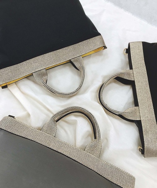 VIOLAd'ORO（ヴィオラドーロ）の「【VIOLAd'ORO/ヴィオラドーロ】GINO ナイロントートバッグ（ショルダーバッグ・レディース・ブラック/ネイビー/グレー・FREE）」の20枚目の写真