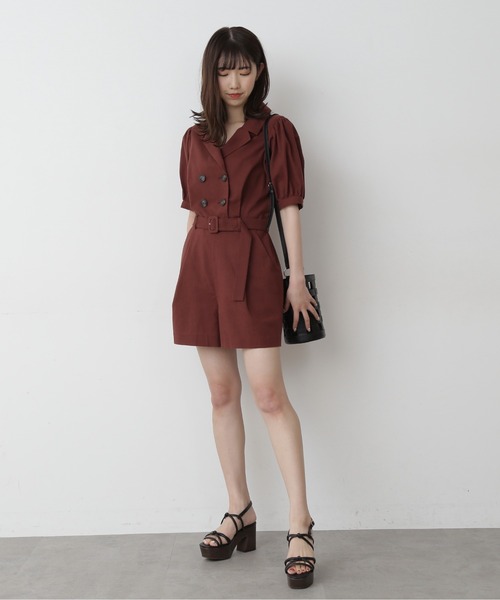 FREE'S MART（フリーズマート）の「【Sシリーズ対応】◇ダブルブレストショートコンビネゾン（サロペット/オーバーオール・レディース・ホワイト/ブラウン/ライトグリーン・SMALL/MEDIUM）」の4枚目の写真