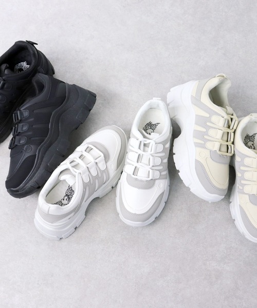 LOVEHUNTER(ラブハンター)の「Love Hunter / 厚底約6.5cmソール ダッドスニーカー(1557)(スニーカー・レディース・ホワイト/ベージュ/ブラック×ブラック/ホワイト×ホワイト・3L/S/LL/L/M)」の20枚目の写真