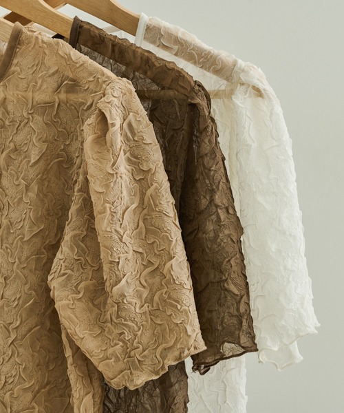 Ambre Neige（アンブルネージュ）の「クシュクシュシアーブラウス／【WEB/EC限定商品】（シャツ/ブラウス・レディース・ホワイト/モカ/ライトベージュ・FREE）」の17枚目の写真