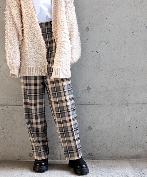 Per sist ence（パーシエンス）の「Per sist ence/パーシエンス　起毛チェック ストレートパンツ（その他パンツ・レディース・ベージュ/グレー・FREE）」の2枚目の写真