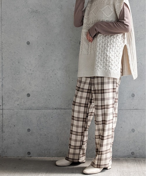 Per sist ence（パーシエンス）の「Per sist ence/パーシエンス　起毛チェック ストレートパンツ（その他パンツ・レディース・ベージュ/グレー・FREE）」の22枚目の写真