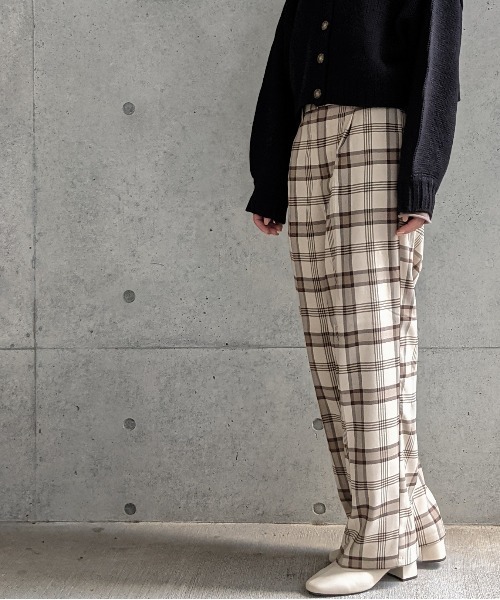 Per sist ence（パーシエンス）の「Per sist ence/パーシエンス　起毛チェック ストレートパンツ（その他パンツ・レディース・ベージュ/グレー・FREE）」の14枚目の写真