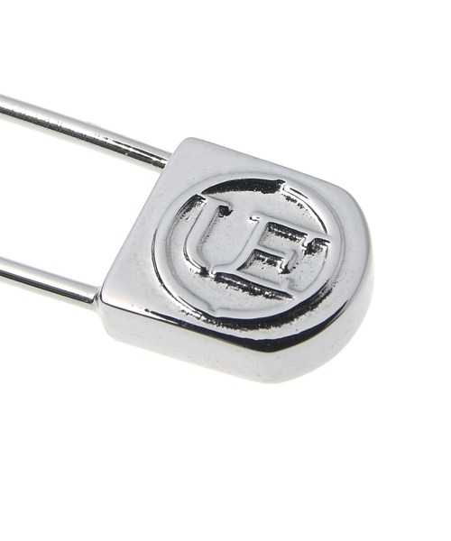 uniform experiment（ユニフォームエクスペリメント）の「SAFETY PIN（ブローチ/コサージュ・メンズ・シルバー/ブラック/ゴールド・FREE）」の11枚目の写真