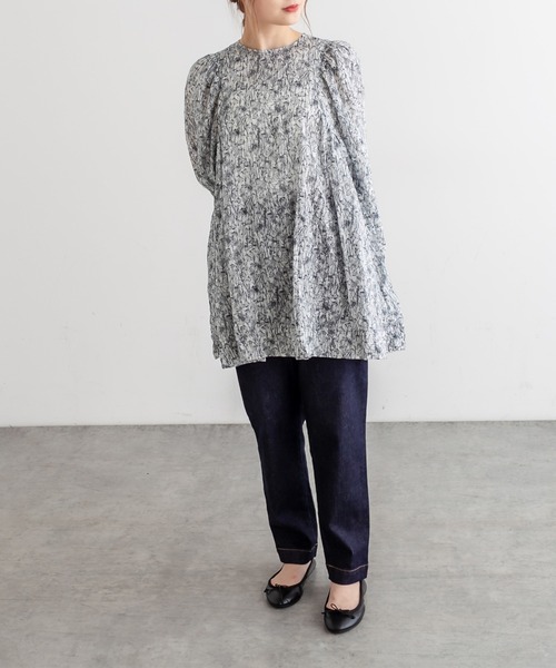 PUAL CE CIN（ピュアルセシン）の「線描きプリントプルオーバーブラウス（シャツ/ブラウス・レディース・モカ/ライトベージュ/チャコールグレー・FREE）」の13枚目の写真