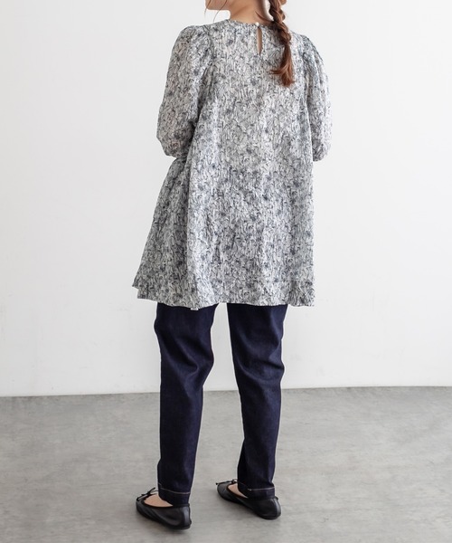 PUAL CE CIN（ピュアルセシン）の「線描きプリントプルオーバーブラウス（シャツ/ブラウス・レディース・モカ/ライトベージュ/チャコールグレー・FREE）」の14枚目の写真