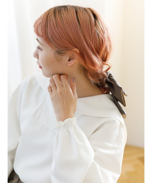 SLURR（スラ―）の「フェイクレザーリボンバレッタ（バレッタ/ヘアクリップ・レディース・ブラック/ブラウン/その他8・FREE）」の9枚目の写真