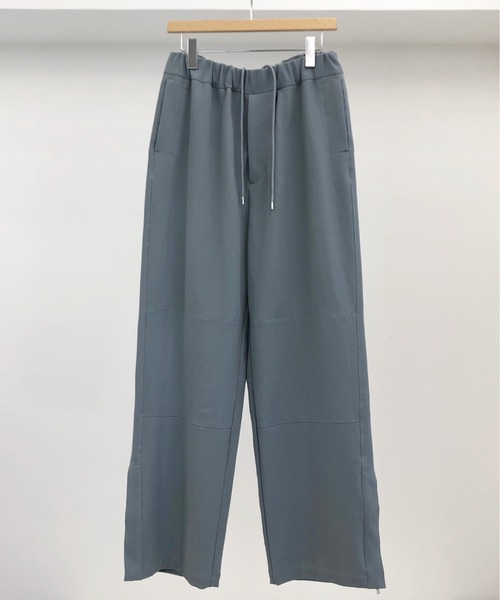 KIIT(キート)の「KIIT キート / HARD TWIST COTTON TRICOTINE OHMIZARASI FINISH MIL EASY PANTS ミリタリーイージーパンツ / KIM-P97-007(その他パンツ・メンズ・ブルーグレー/オリーブ・1/3/2)」の2枚目の写真