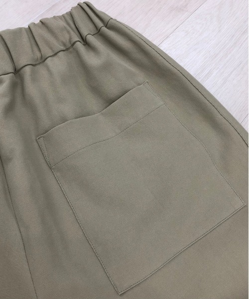KIIT(キート)の「KIIT キート / HARD TWIST COTTON TRICOTINE OHMIZARASI FINISH MIL EASY PANTS ミリタリーイージーパンツ / KIM-P97-007(その他パンツ・メンズ・ブルーグレー/オリーブ・1/3/2)」の9枚目の写真