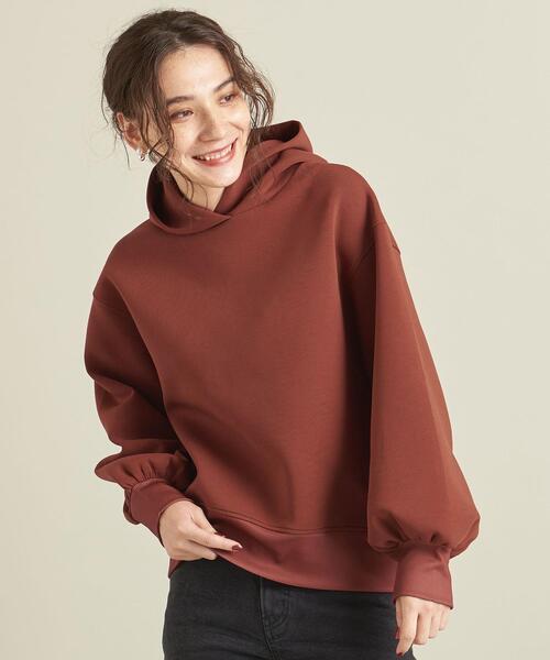 BEAUTY&YOUTH UNITED ARROWS(ビューティーアンドユースユナイテッドアローズ)の「【WEB限定】by ※ボリュームスリーブ フードプルオーバー -ウォッシャブル- ∴(パーカー・レディース・オフホワイト/ブラック/オレンジ/コバルトブルー・FREE)」の4枚目の写真