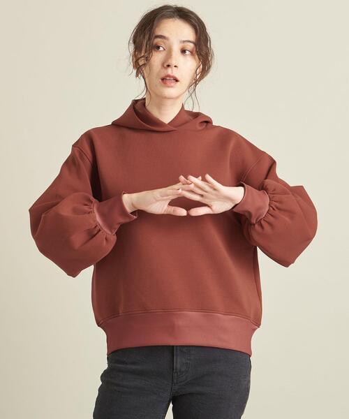 BEAUTY&YOUTH UNITED ARROWS(ビューティーアンドユースユナイテッドアローズ)の「【WEB限定】by ※ボリュームスリーブ フードプルオーバー -ウォッシャブル- ∴(パーカー・レディース・オフホワイト/ブラック/オレンジ/コバルトブルー・FREE)」の15枚目の写真
