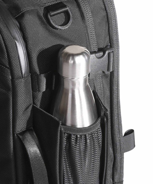 Aer（エアー）の「Aer Travel Pack 2 エアー トラベル パック 2 バックパック PC 15.6インチ 33L（バックパック/リュック・メンズ・ブラック・FREE）」の15枚目の写真