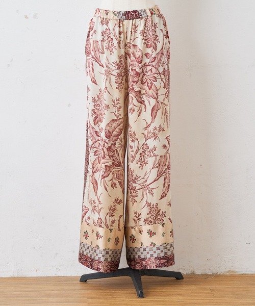 BEARDSLEY（ビアズリー）の「《Pierre-Louis Mascia》パンツ（その他パンツ・レディース・レッド・S）」の2枚目の写真