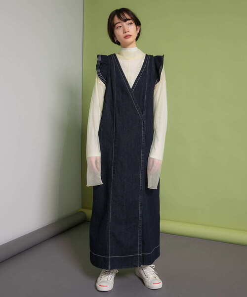 KBF(ケイビーエフ)の「2WAYフリルデニムワンピース(ワンピース・レディース・ワンウォッシュ/ブラック・ONE)」の8枚目の写真