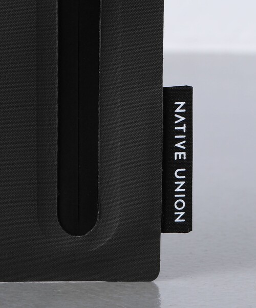 Native Union(ネイティブユニオン)の「<NATIVE UNION>SLING POUCH(スマホグッズ・レディース・ブラック/ベージュ・FREE)」の9枚目の写真