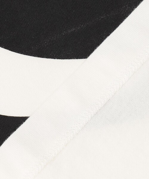 JOSEPH STUDIO(ジョゼフストゥディオ)の「【ユニセックス】パックT CURVED(Tシャツ/カットソー・レディース・ホワイト系・SMALL/MEDIUM/LARGE/LL)」の14枚目の写真