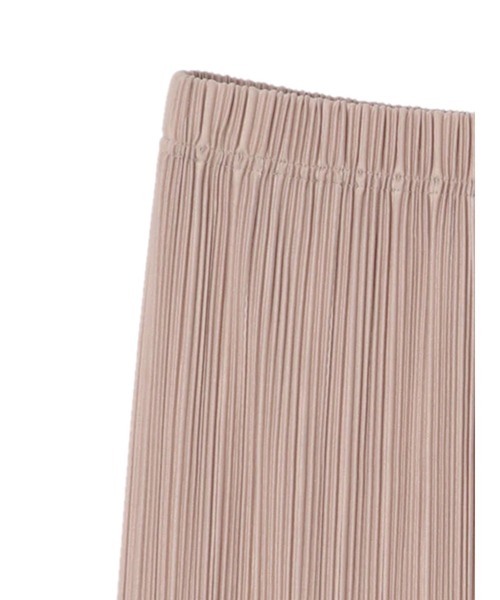 earth music&ecology(アースミュージックアンドエコロジー)の「すきな丈裾メロープリーツカットパンツ(長め丈)*(その他パンツ・レディース・チャコールグレー/グレイッシュベージュ/テラコッタ・FREE)」の15枚目の写真