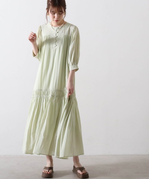 Cheek（チーク）の「ピンタックティアードワンピース（ワンピース・レディース・ミント/オフホワイト/イエロー・FREE）」の2枚目の写真